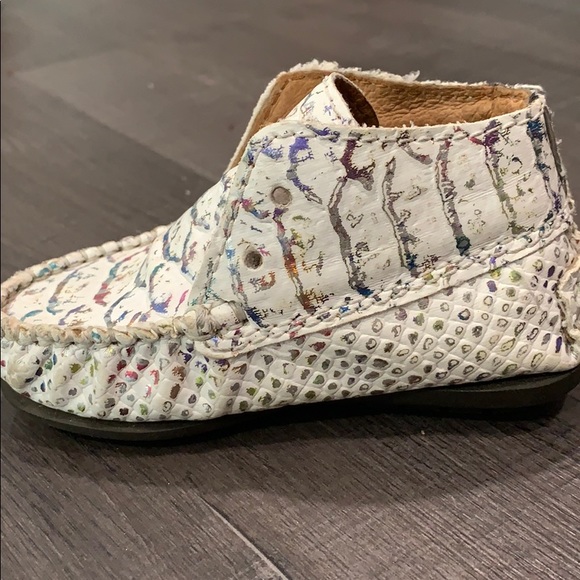 Colorful scales white baby Atlanta moccasin - Picture 8 of 8